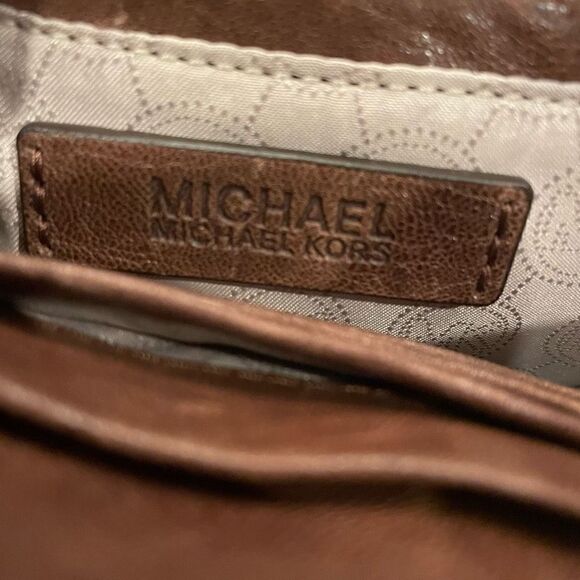 Michael Kors Gold Studded Brown Leather Crossbody Handbag - Picture 8 of 8